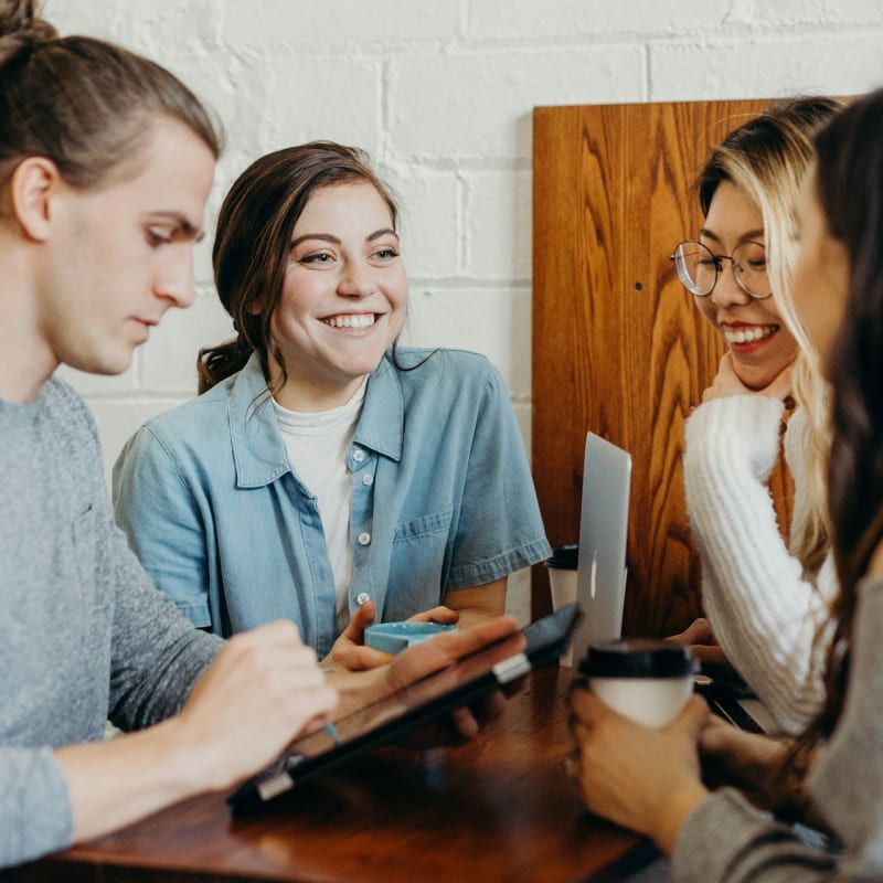 Freitag gibt’s Geld. Die neue Jobbörse für Studenten